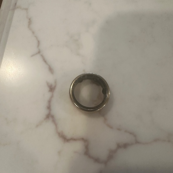 Oura Ring Gen 3 Horizon - Picture 3 of 4